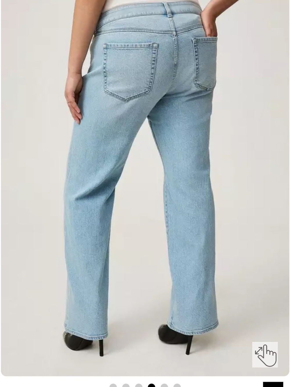 #T944 - Torrid Low-rise Bagging Straight Jeans 14W (short) - Picture 4 of 11